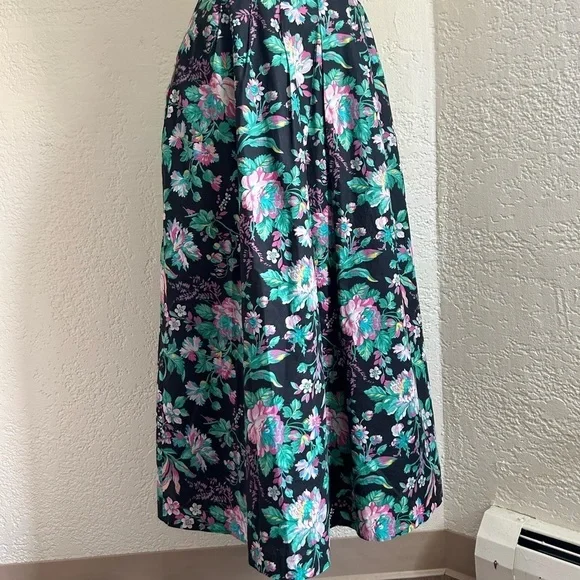 Bachelder IMPORTS VTG 100% cotton floral sweater SZ 12( run small ) USA made